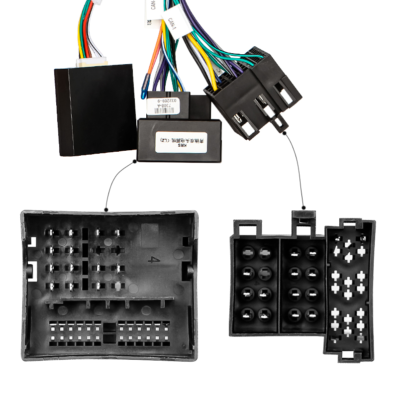 Адаптер штатного уселителя FEELDO Mercedes Sprinter W906 W907 W910 2006+ CAN-BUS (7308)