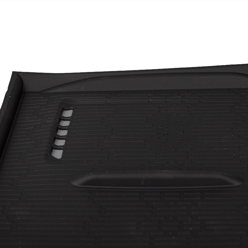 Силиконовый коврик для беспроводной зарядки BYD Yuan Plus на центральной консоли нескользящая Black