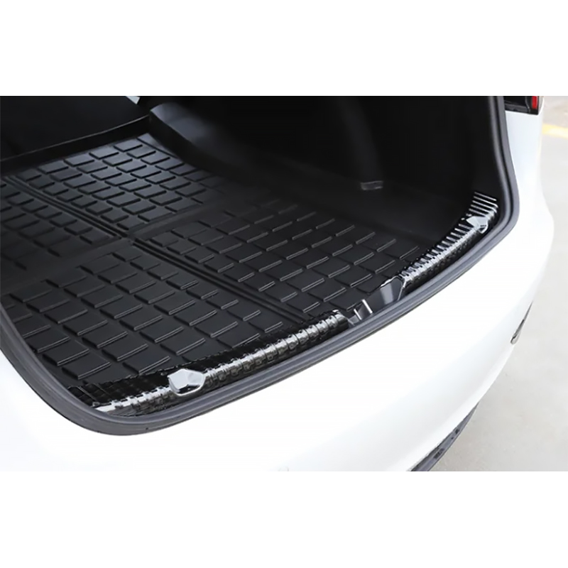 Защитная накладка Tesla Model 3 (TSL24010602) отделки багажника под замок карбоновая