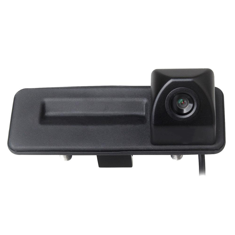 Автомобильная камера заднего вида Skoda Octavia Fabia Superb Rapid Volkswagen Passat Touareg Sharan Tiguan Audi (2803)