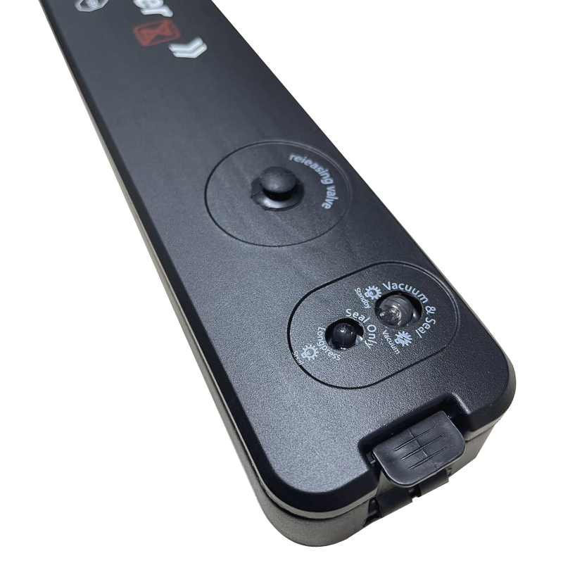 Вакуумный упаковщик Vacuum Sealer для длительного хранения продуктов