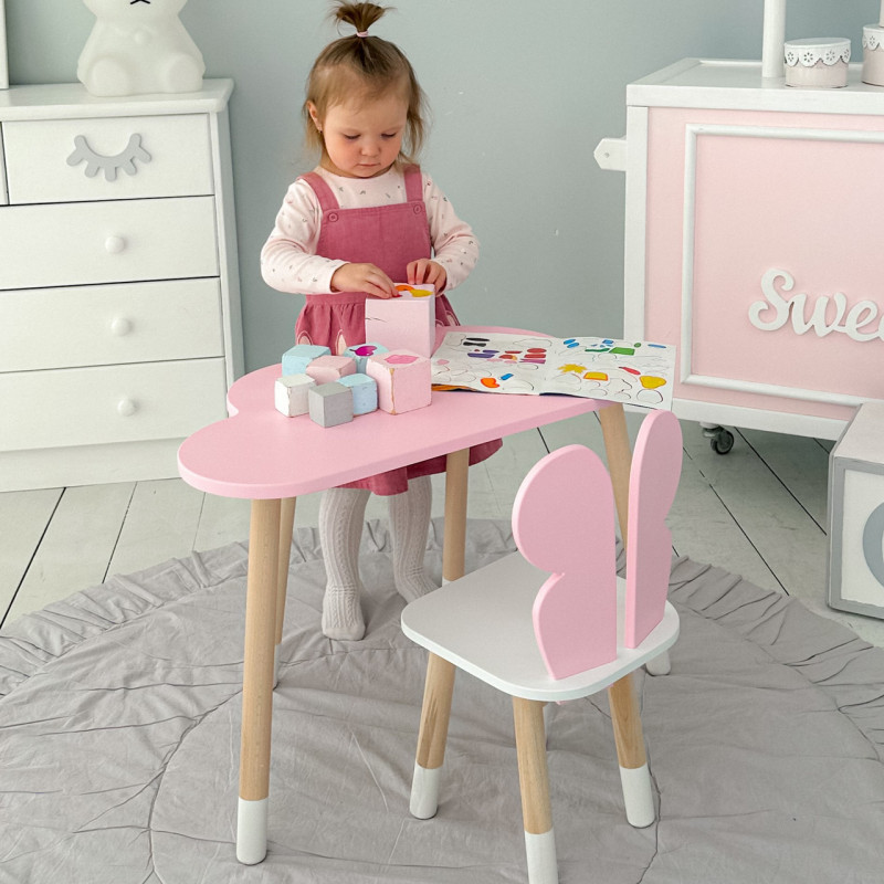 Дитячий стільчик метелик 26.5х26х25см, стілець у дівчачу кімнату, білий з рожевим