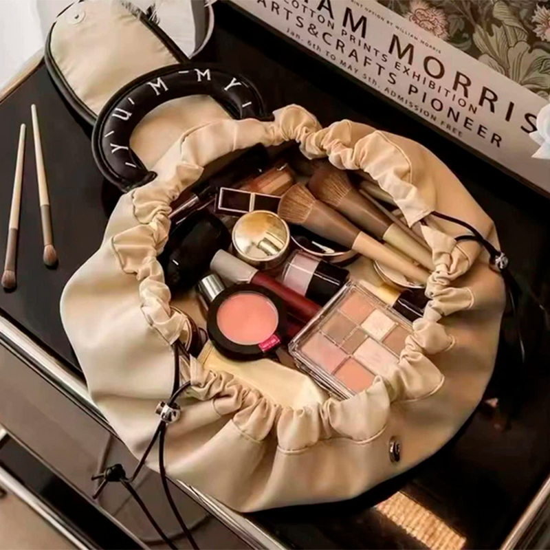 Женская косметичка #4018 несесер органайзер бьюти кейс сумка органайзер для путешествий Beige