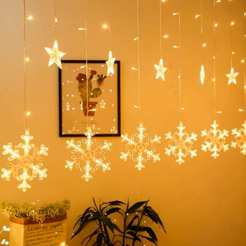 Новогодняя светодиодная гирлянда штора 3*1 метр Снежинка и звезда Теплый свет