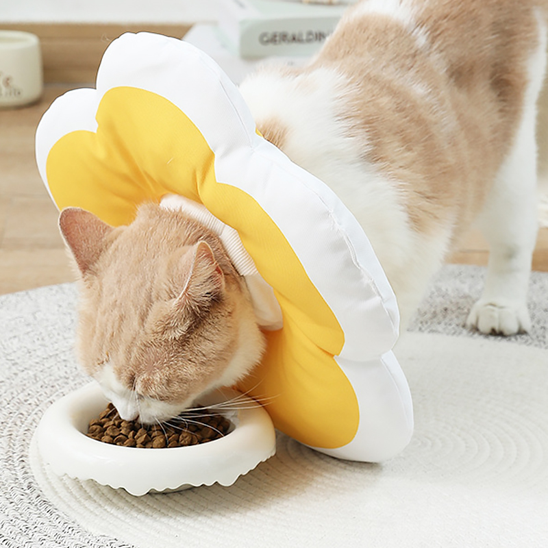 Мягкий воротник-подушка для кошек DT1018 послеоперационный защитный от вылизывания M Yellow