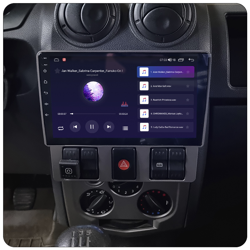 Штатная магнитола Lesko для Dacia Logan I 2004-2012 экран 9" 4/64Gb 4G Wi-Fi GPS Top