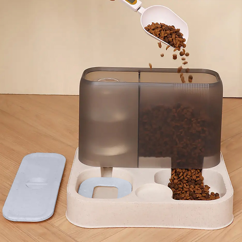 Миска для кошек собак с автоматической поилкой и кормом Taotaopets 193306 Gray + White