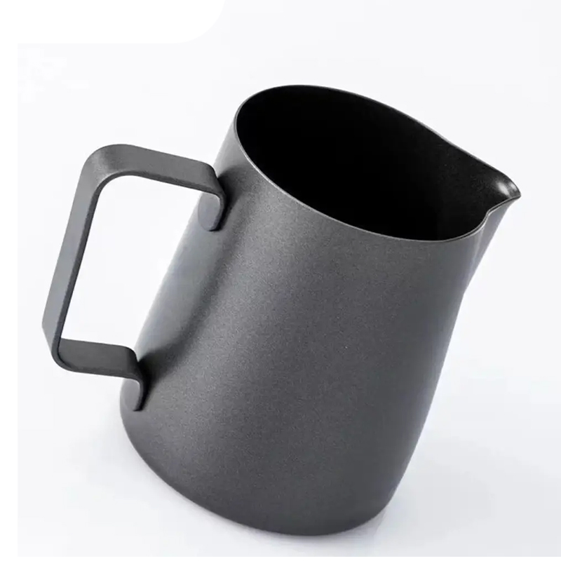 Питчер молочник для кофе Ecocoffeetools LH3560B с тефлоновым покрытием для взбивания молока с длинным носиком Black 350 мл