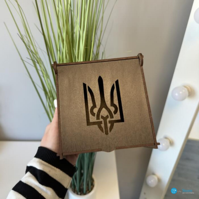 Дерев'яна подарункова коробка мала