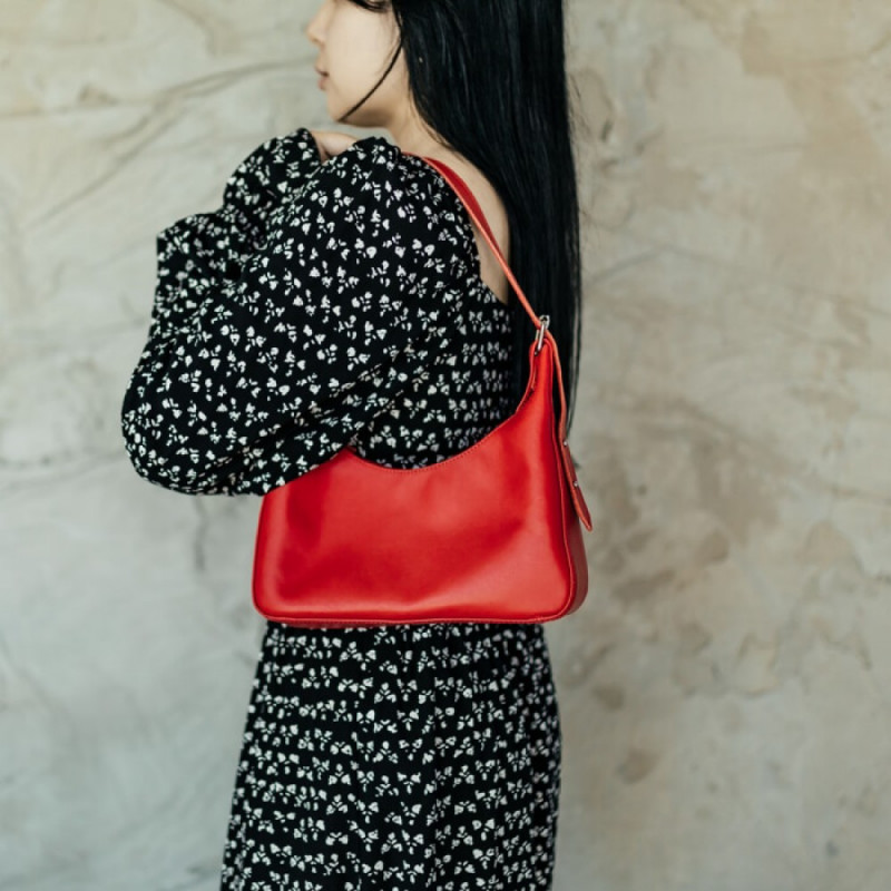 Жіноча сумка Айова червона глянець