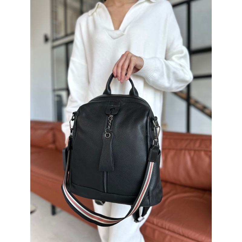 Шкіряний жіночий молодіжний рюкзак 23х30х13, сумка наплічна на кожен день, чорна