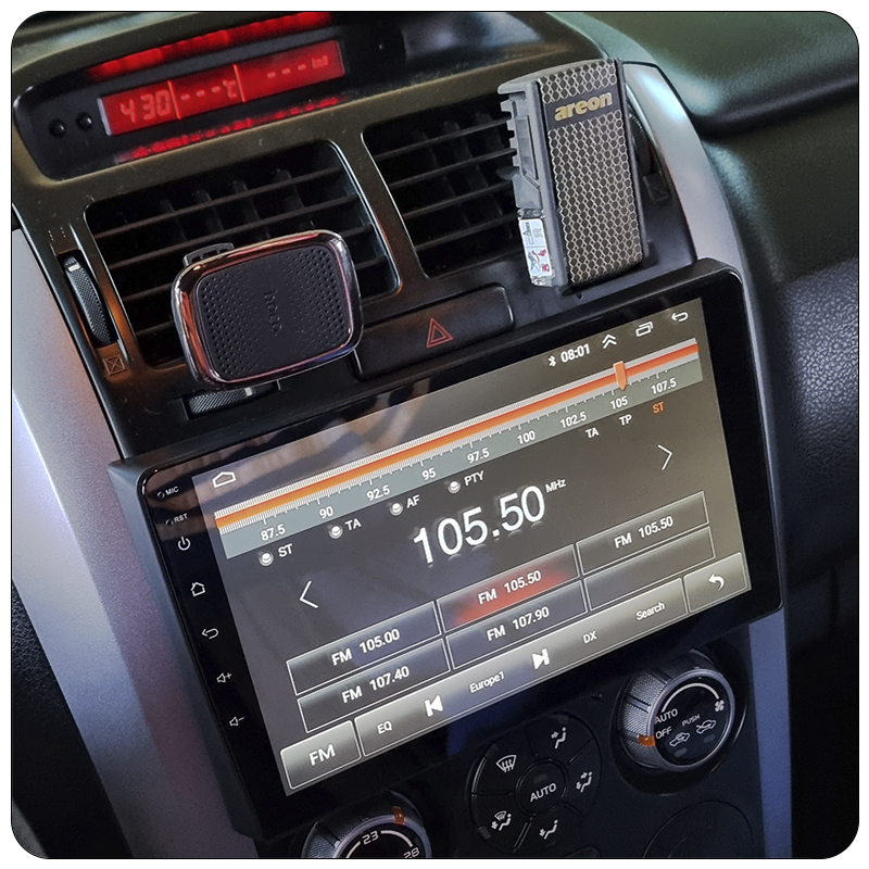 Штатная магнитола Lesko для Suzuki Grand Vitara III Рестайлинг 2008-2012 экран 9" 4/64Gb CarPlay 4G Wi-Fi GPS Prime