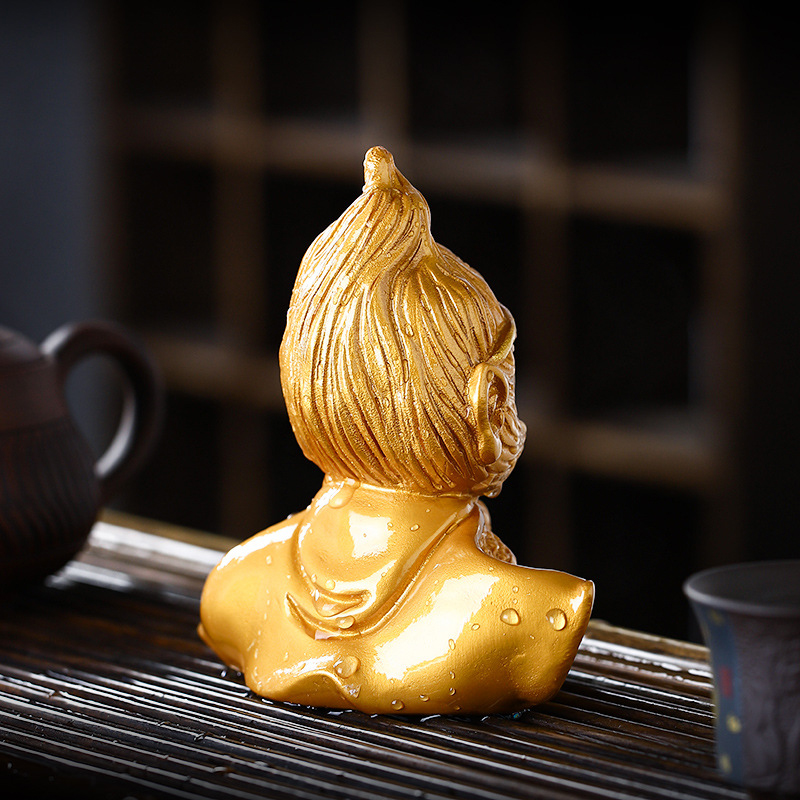 Фигурка для чайной церемонии ZBY-2407303 Король Обезьян меняющая цвет от горячей воды Gold