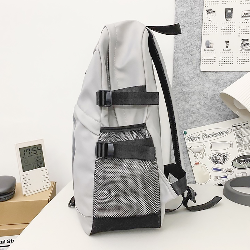 Рюкзак подростковый 901229 с брелком 20-35L школьный White