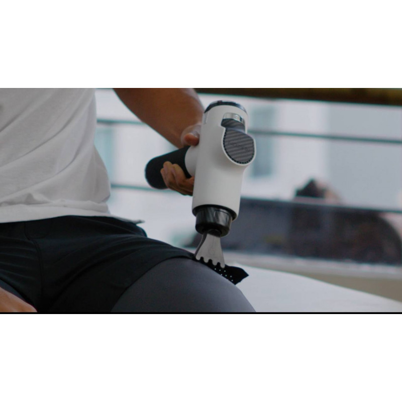 Професійний ударний перкусійний масажер Booster Fusion Black Pro (чорний) для тіла.