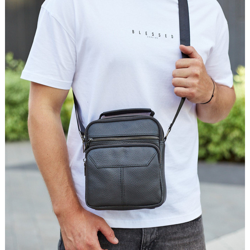 Чоловіча чорна сумка-барсетка 18x22x8, месенджер з натуральної шкіри Tiding Bag M2237A чорний