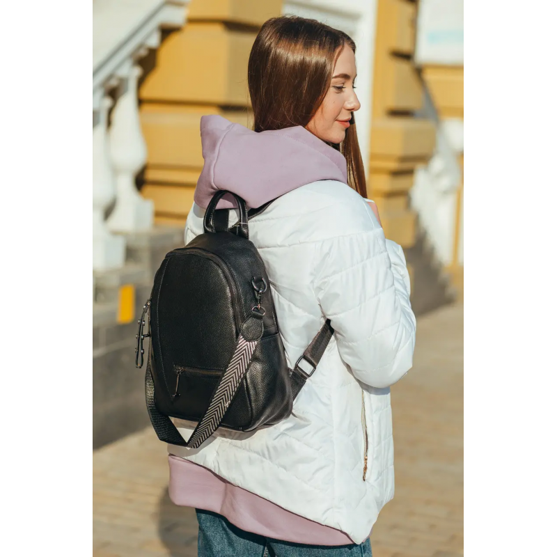 Жіночий шкіряний рюкзак міський 23х32х13, сумка для міста, подорожей та  відпочинку, чорна