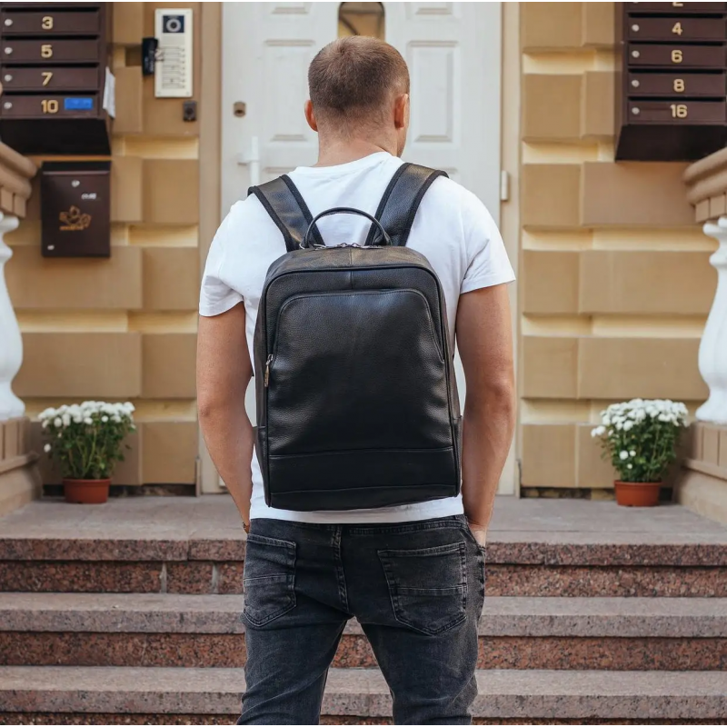 Чоловічий рюкзак шкіряний міський для ноутбука 28х40х14, сумка на спину для студента Tiding Bag , чорна