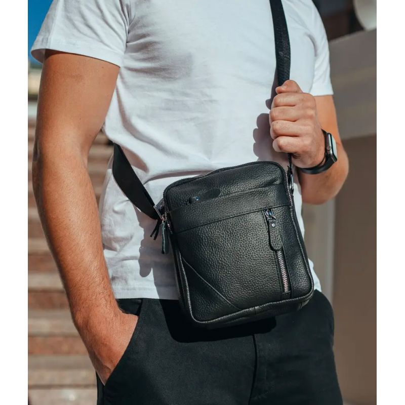 Чоловіча шкіряна сумка через плече 18х21х7, барсетка для документів Tiding Bag M38-10131A чорна