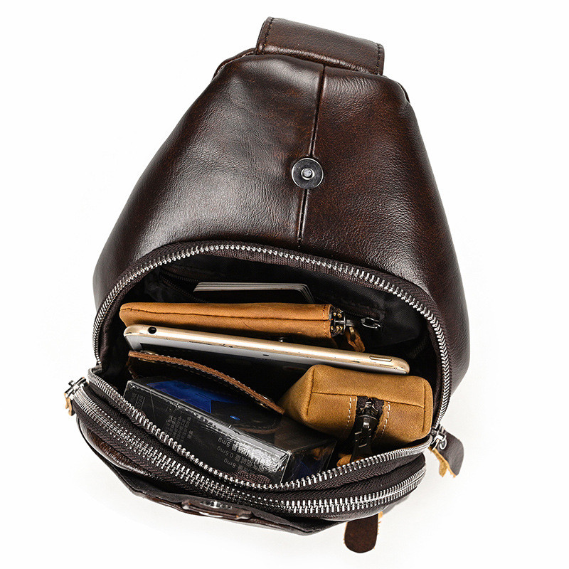 Чоловічий шкіряний рюкзак на одне плече 18х32х7, сумка-слінг для міста TIDING BAG MK03983 коричнева