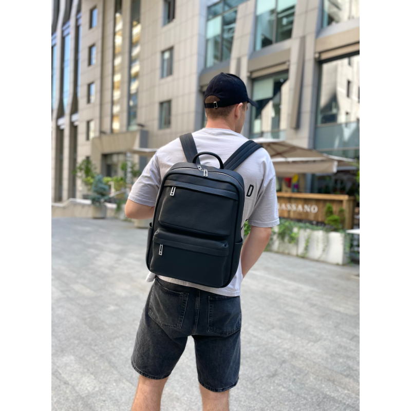 Чоловічий рюкзак для ноутбука та поїздок з натуральної шкіри 40х30х16, сумка наплічна Tiding Bag, чорна