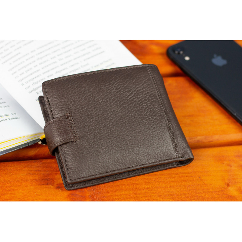 Шкіряне чоловіче портмоне на кнопці ST Leather ST104 Коричневе