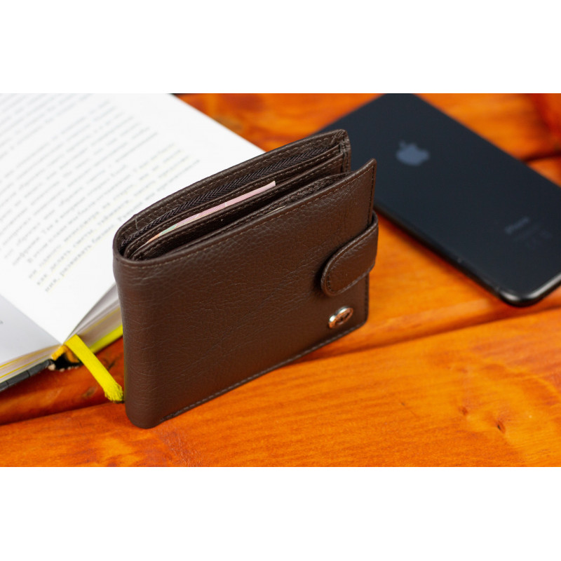 Шкіряне чоловіче портмоне на кнопці ST Leather ST104 Коричневе