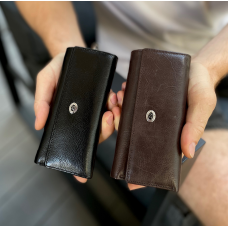 Чорна ключниця з натуральної шкіри із відділенням для грошей ST Leather B416