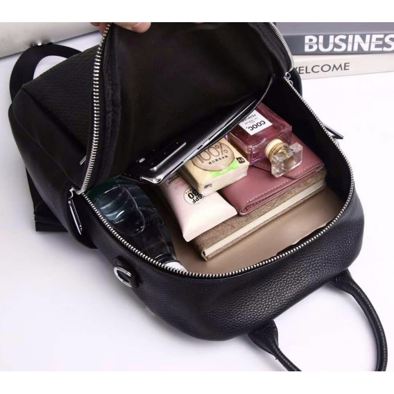 Жіночий рюкзак шкіряний міський з ременцем 23х30х11, сумка на спину для навчання, чорна