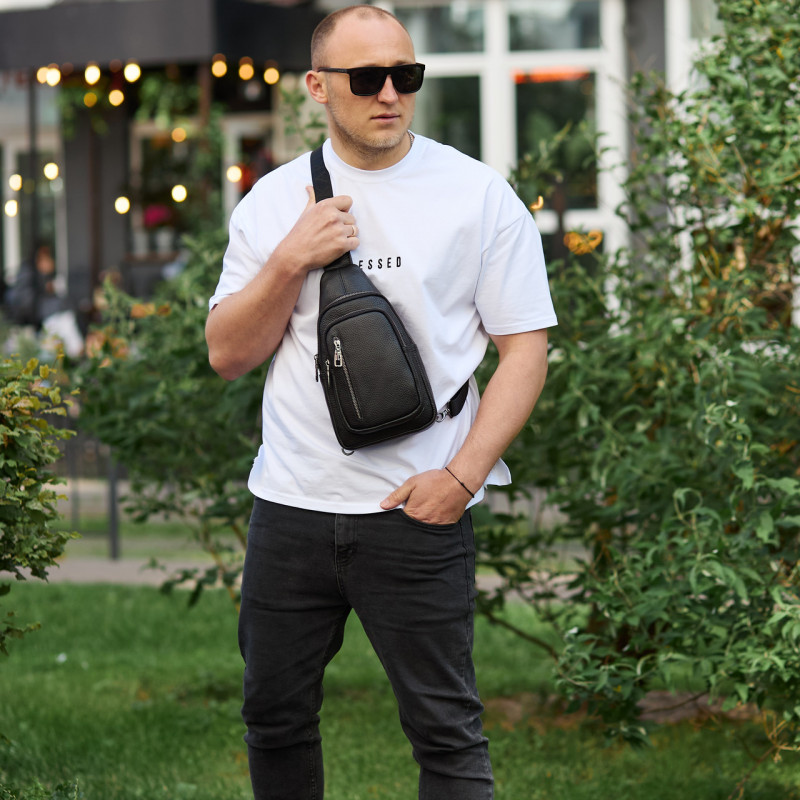Сумка слінг чоловіча через плече 19х31х7, нагрудна сумочка рюкзак з натуральної шкіри TIDING BAG 32545 чорна
