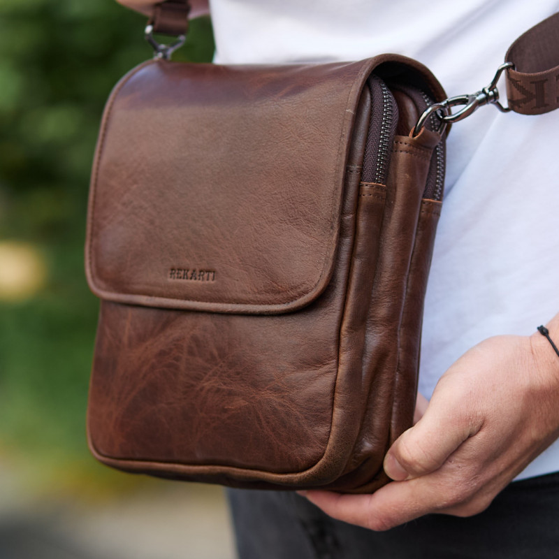 Барсетка з клапаном через плече 24х20х6, чоловіча сумка з гладкою шкірою Tiding Bag TD-81020 коричнева