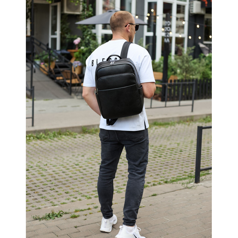 Універсальний чоловічий рюкзак із шкіри 41х31х16, зручний наплічник для ноутбука та документів, чорний