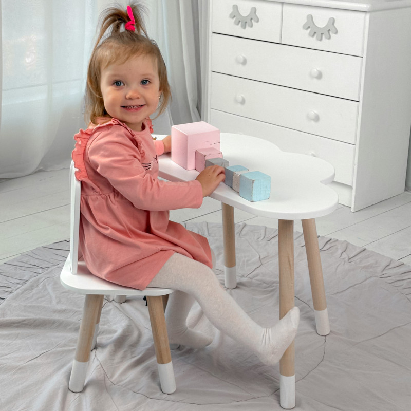 Білий набір меблів стіл та стілець, дитячий столик хмарка 46х70х40 і стільчик зайчик 26.5х26х25 для гри, малювання, навчання