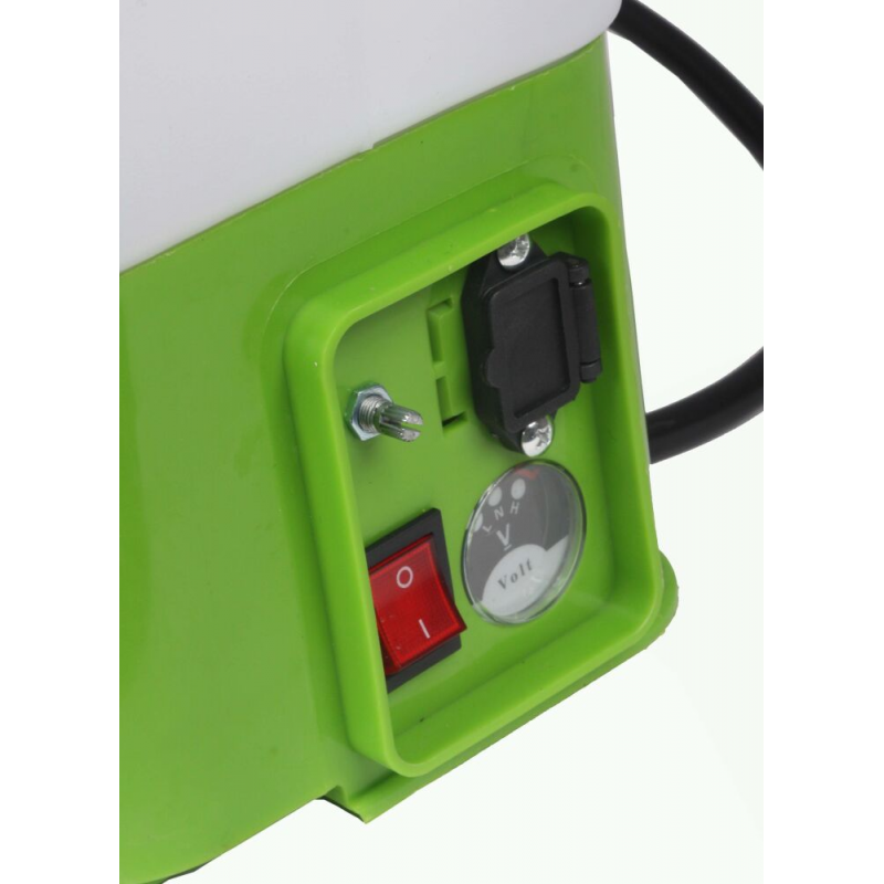 Ранцевий акумуляторний садовий обприскувач 16л Bass Polska 8616